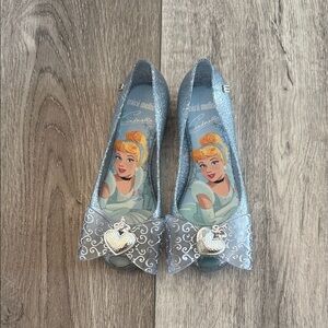 Mini Melissa Glittery Silver Cinderella Shoes